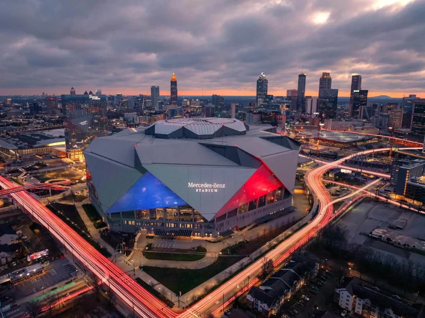 LuxShuttle private car service to Mercedes-Benz Stadium Atlanta FIFA World Cup 2026