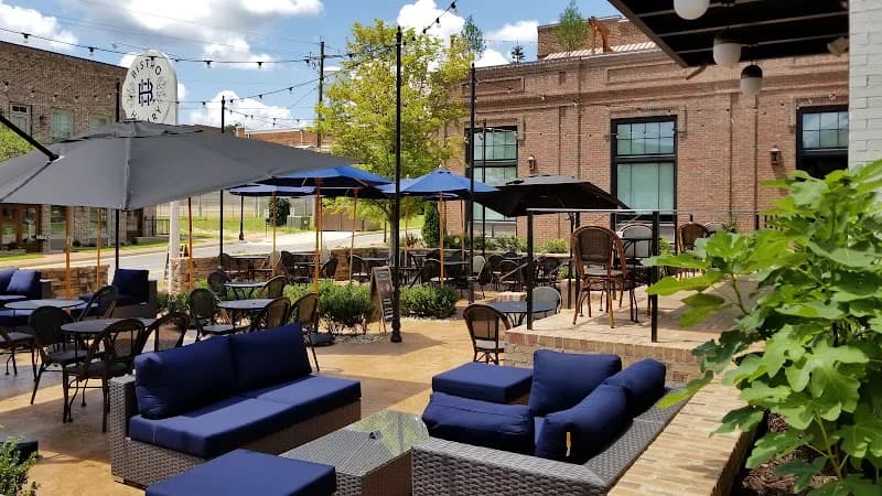 LuxShuttle private transfer to Senoia fine dining — The Veranda Southern restaurant near Newnan-Coweta Airport