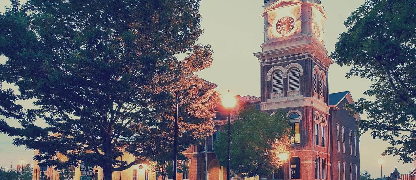LuxShuttle private chauffeur service to Covington — Italian dining near CVC Airport