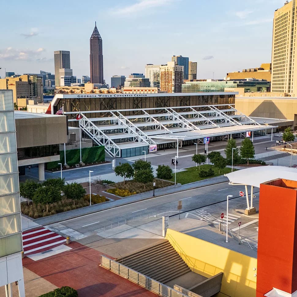 LuxShuttle luxury transfer to Georgia World Congress Center downtown Atlanta