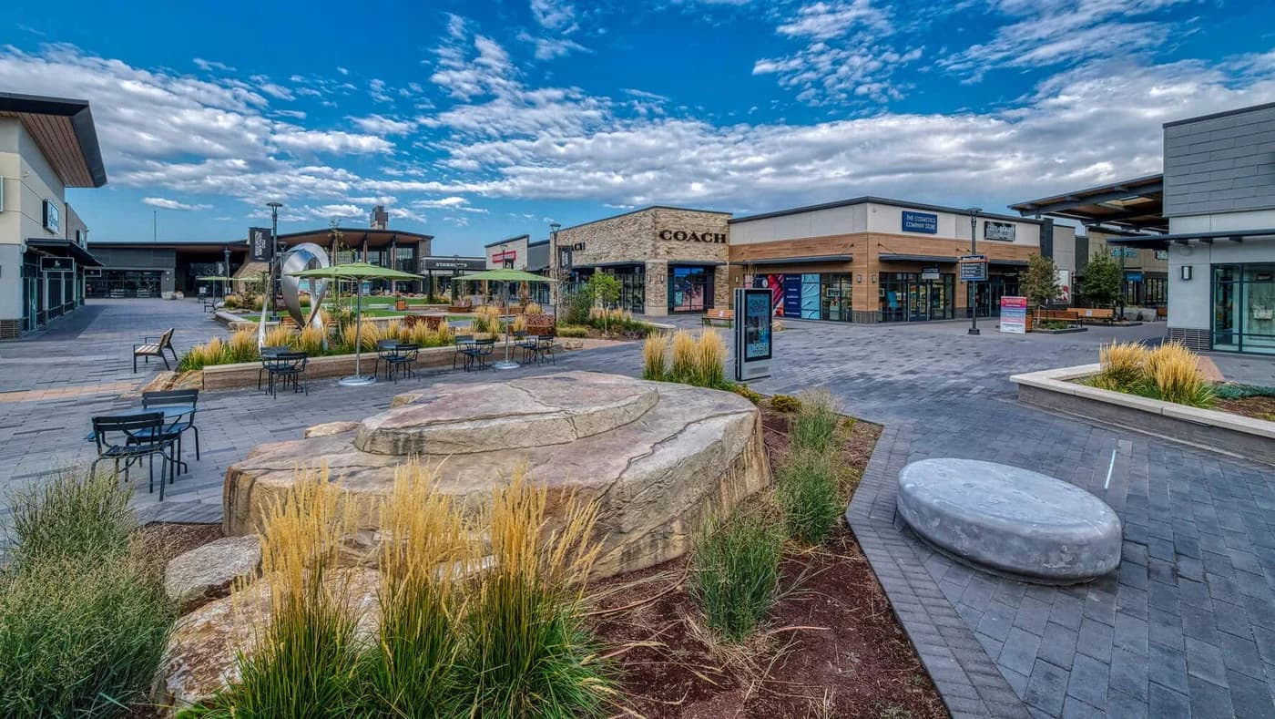 LuxShuttle private car service to Tanger Outlets Locust Grove — open-air outlet shopping near HMP