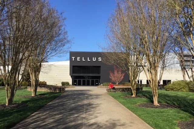 LuxShuttle private charter to Tellus Science Museum — Smithsonian-affiliated museum near VPC airport