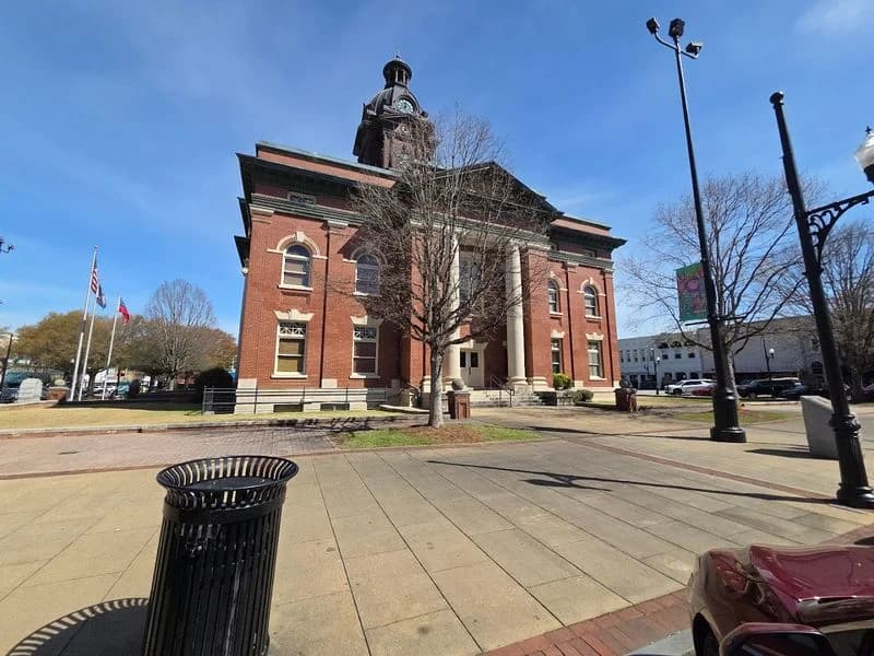 LuxShuttle private transfer to Historic Downtown Winder — town square and courthouse near Barrow County Airport