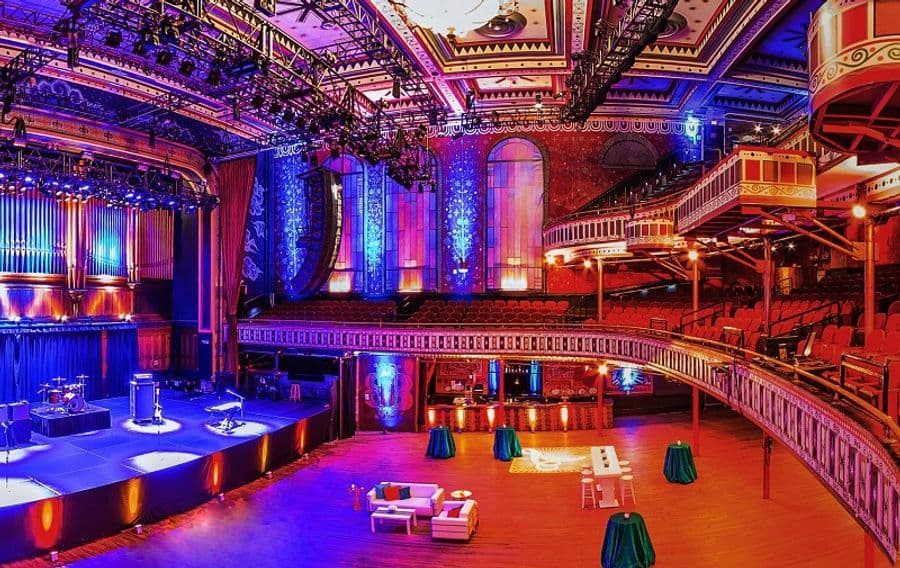 Zoso - The Ultimate Led Zeppelin Experience W/ Pandora's Box