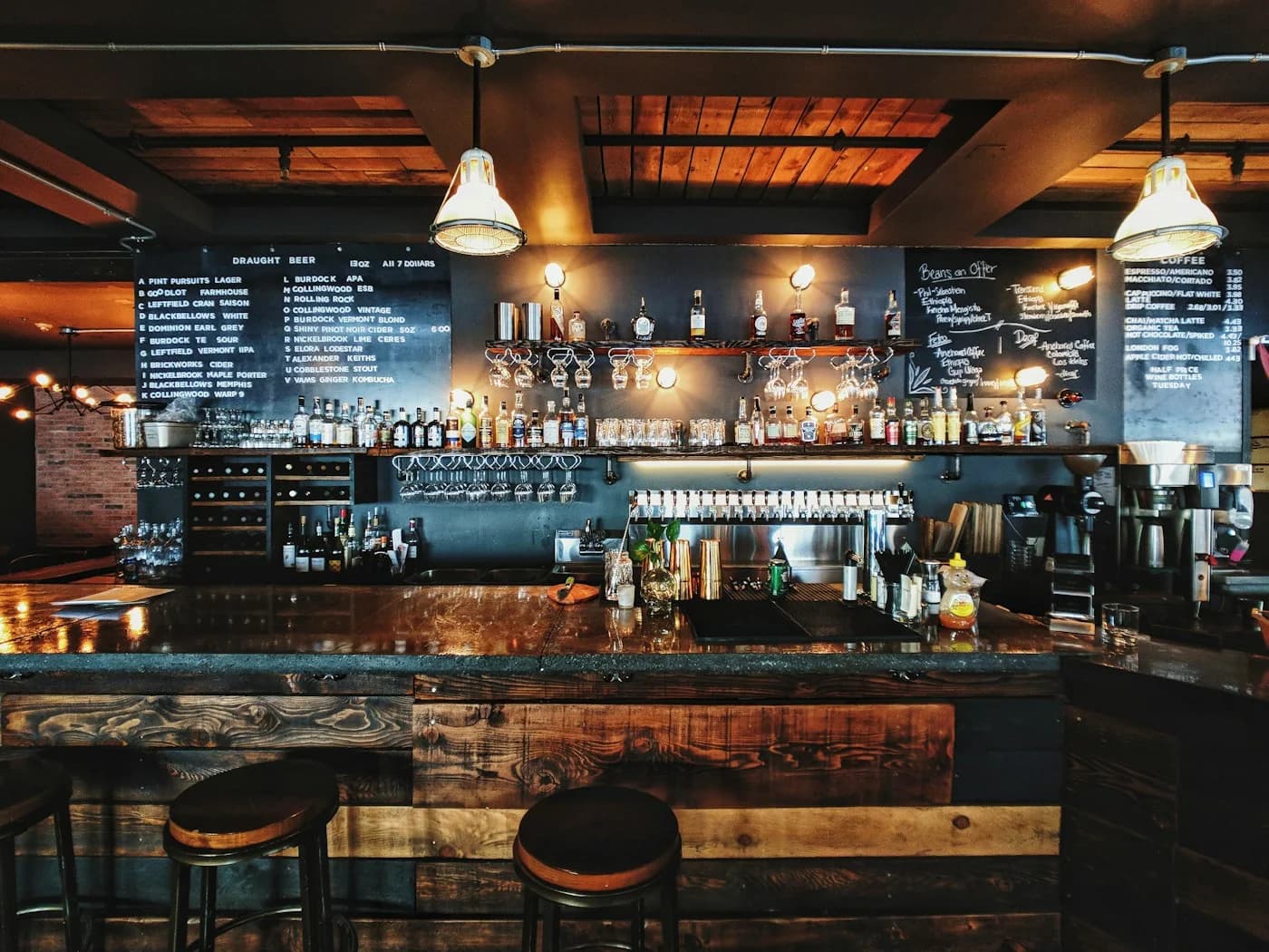 Nic & Norman's gastropub on Senoia Main Street — Walking Dead celebrity dining near CCO airport