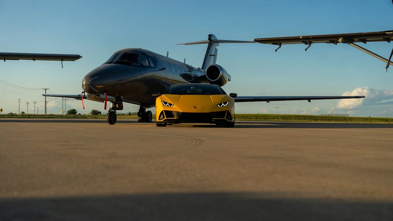 Private jets on the ramp at Gwinnett County Airport Briscoe Field LZU