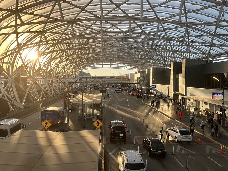 Hartsfield-Jackson Atlanta International Airport terminal
