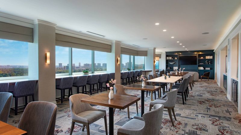 JW Marriott Atlanta Buckhead lobby