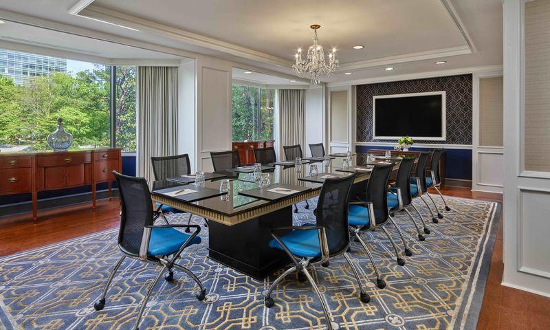 Rooftop pool with Atlanta skyline views at The Whitley